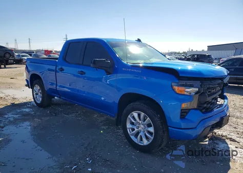 2026 Chevrolet Silverado C1500 Custom z USA, uszkodzony, nr VIN 1GCRABEK7TZ204465